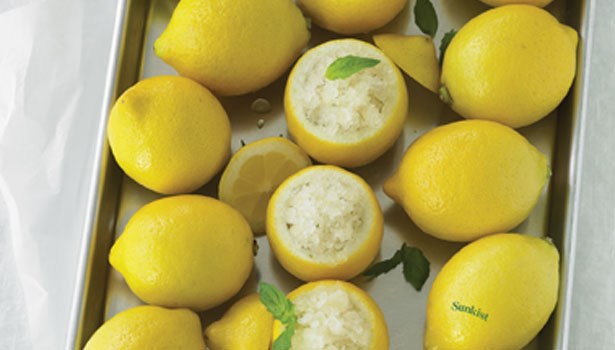 How to Zest Oranges for Bright Flavor - Attainable Sustainable®