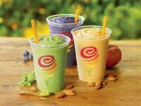 JambaJuiceAlmondMilkSmoothie_900.jpg